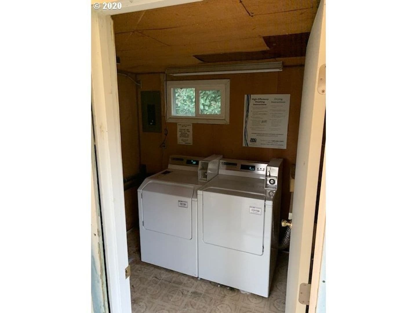 Eugene Apartment: 330 Howard Ave.