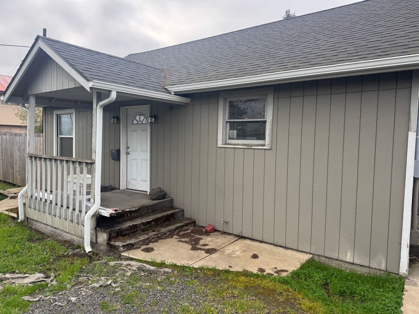 Springfield Apartment: 3785 Main St