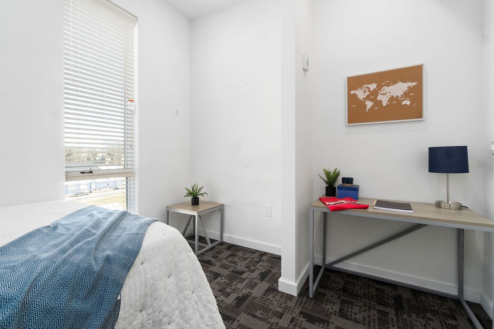 Clarksville Apartment: 608 Main Street