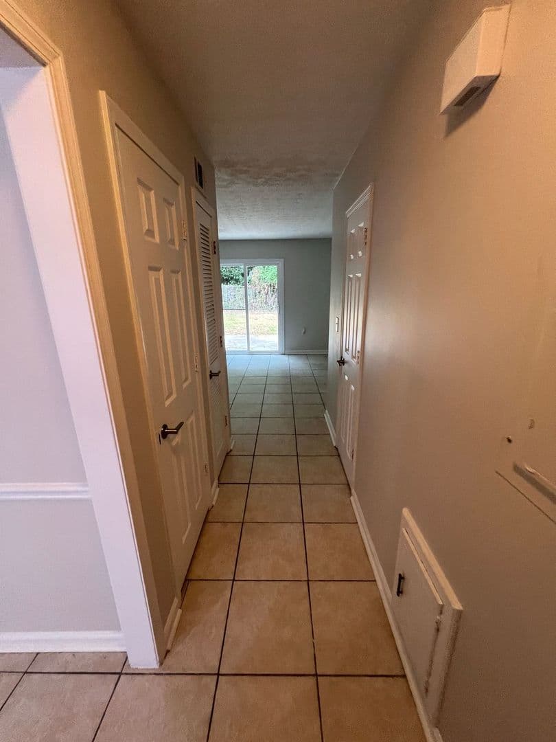 Lawrenceville Apartment: 838-840 Stillwater Lane