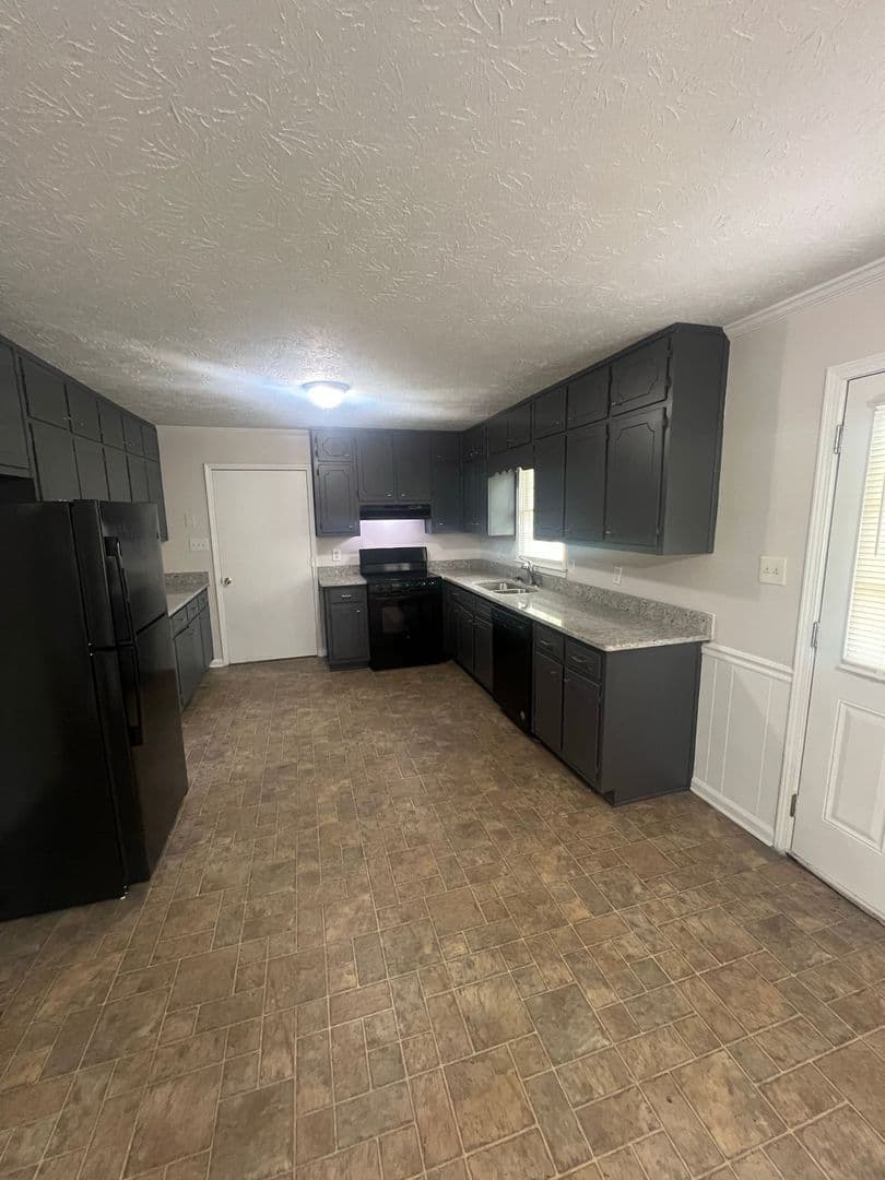 Lawrenceville House: 1250 Eli Lane