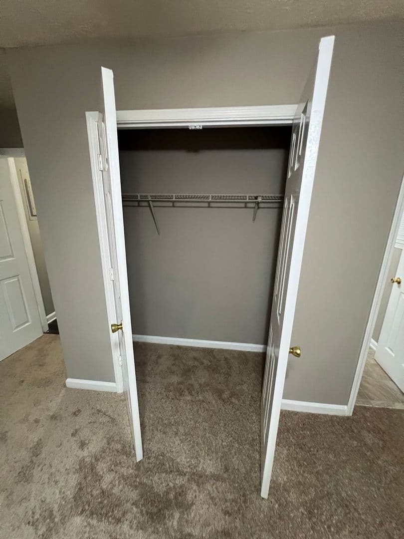 Snellville Apartment: 3125-3127 Sarah Lou Drive