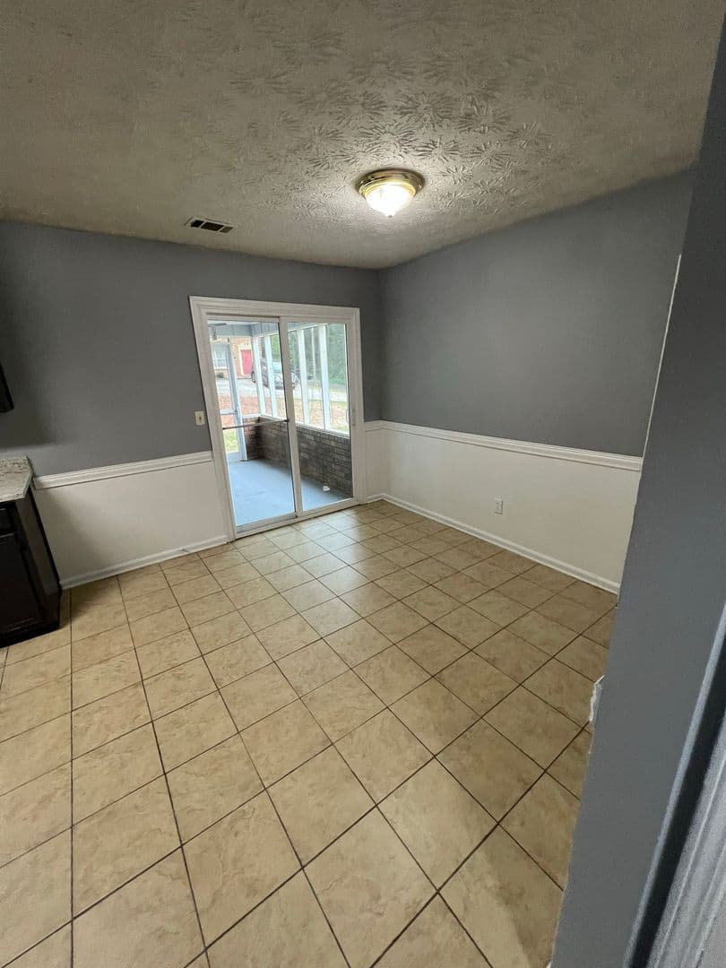 Lawrenceville Apartment: 281-283 Scarlet Way