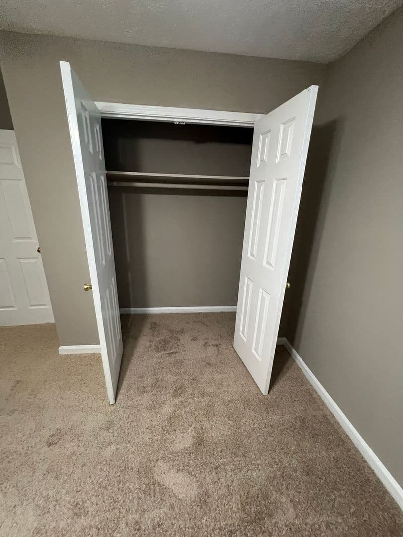 Snellville Apartment: 3125-3127 Sarah Lou Drive