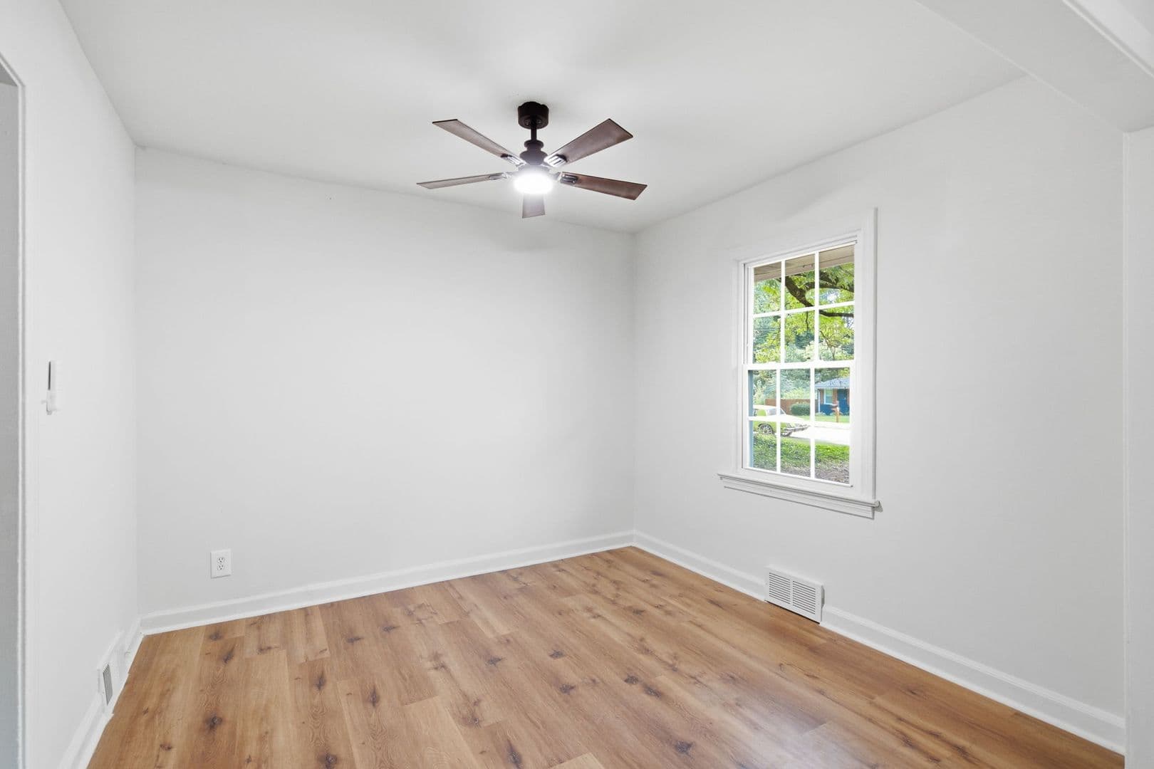 Decatur House: 2801 Mitchell Drive