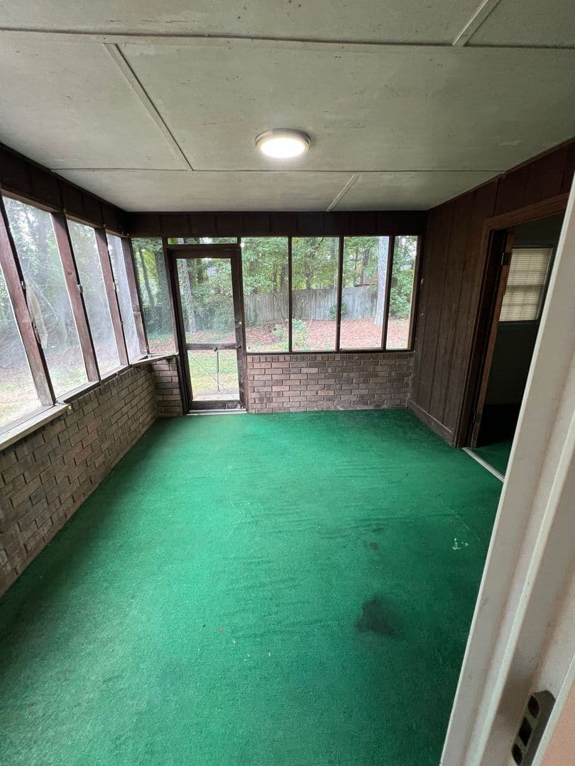 Lawrenceville Apartment: 282-284 Scarlet Way