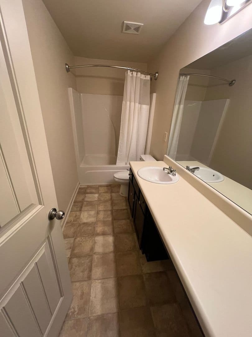 Lawrenceville House: 455 Cabot Trace