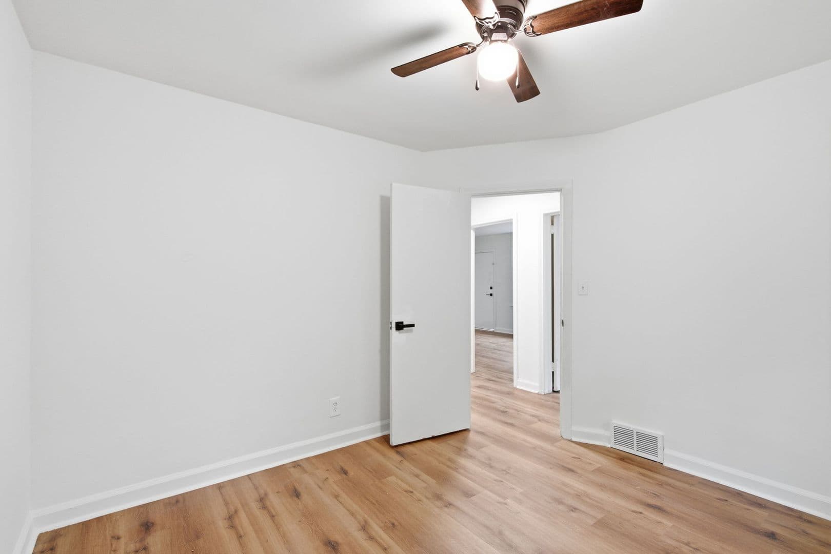 Decatur House: 2801 Mitchell Drive