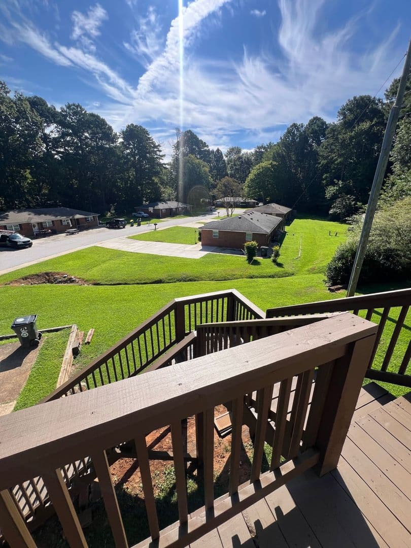Sugar Hill Apartment: 4698 Cook Drive