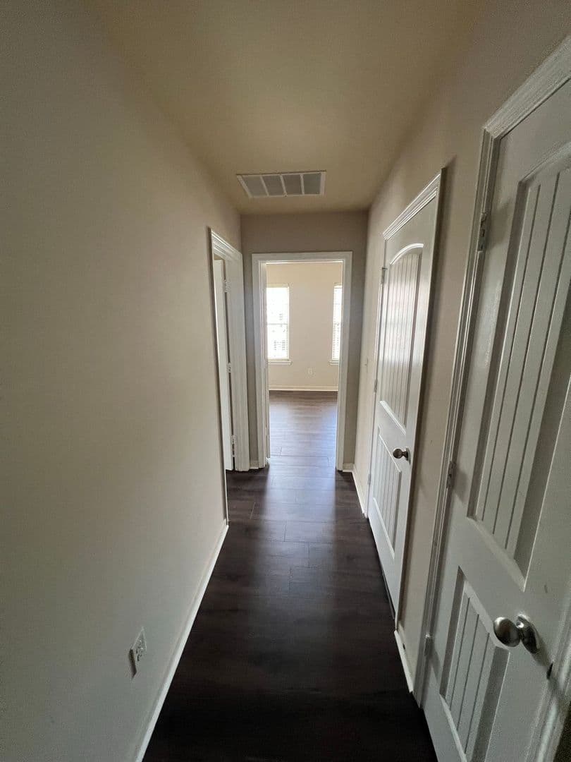 Lawrenceville House: 373 Lobdale Falls Drive