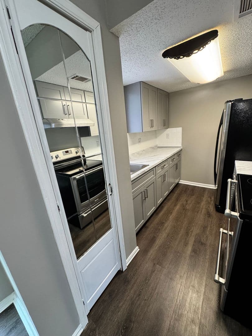 Lawrenceville Townhome: 217 Northdale Place