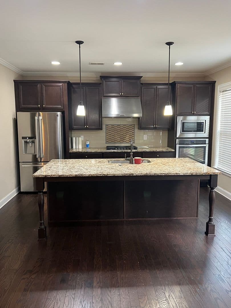Lawrenceville House: 524 Tyne Drive