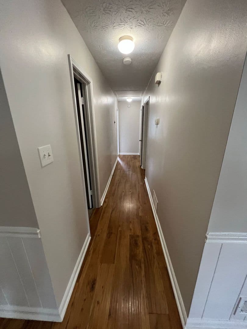 Lawrenceville House: 1250 Eli Lane