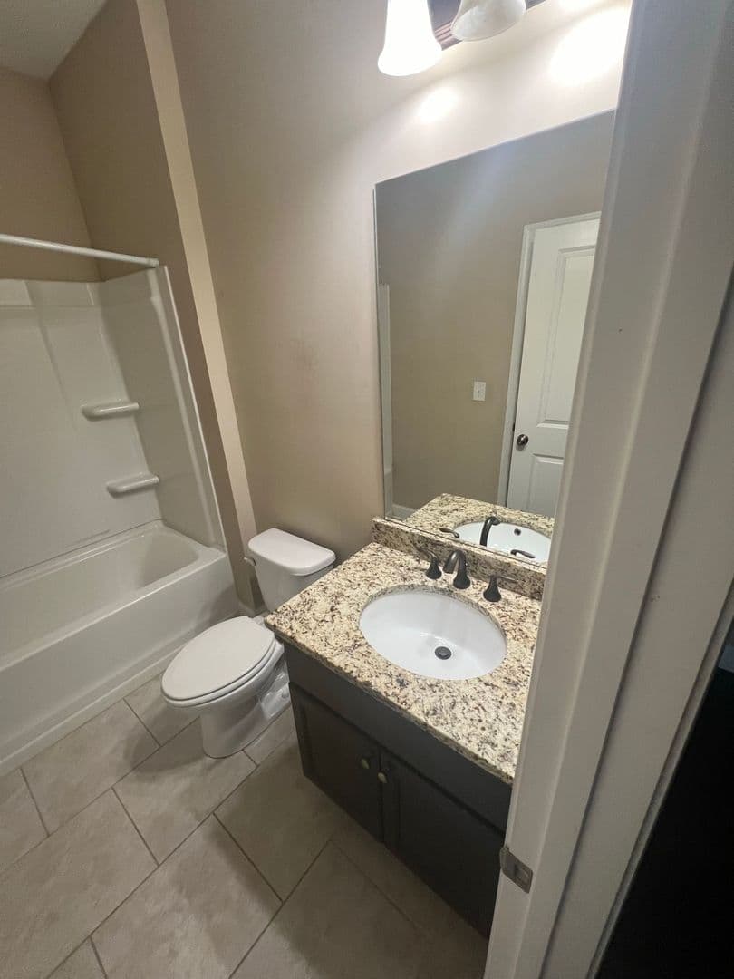 Lawrenceville House: 524 Tyne Drive