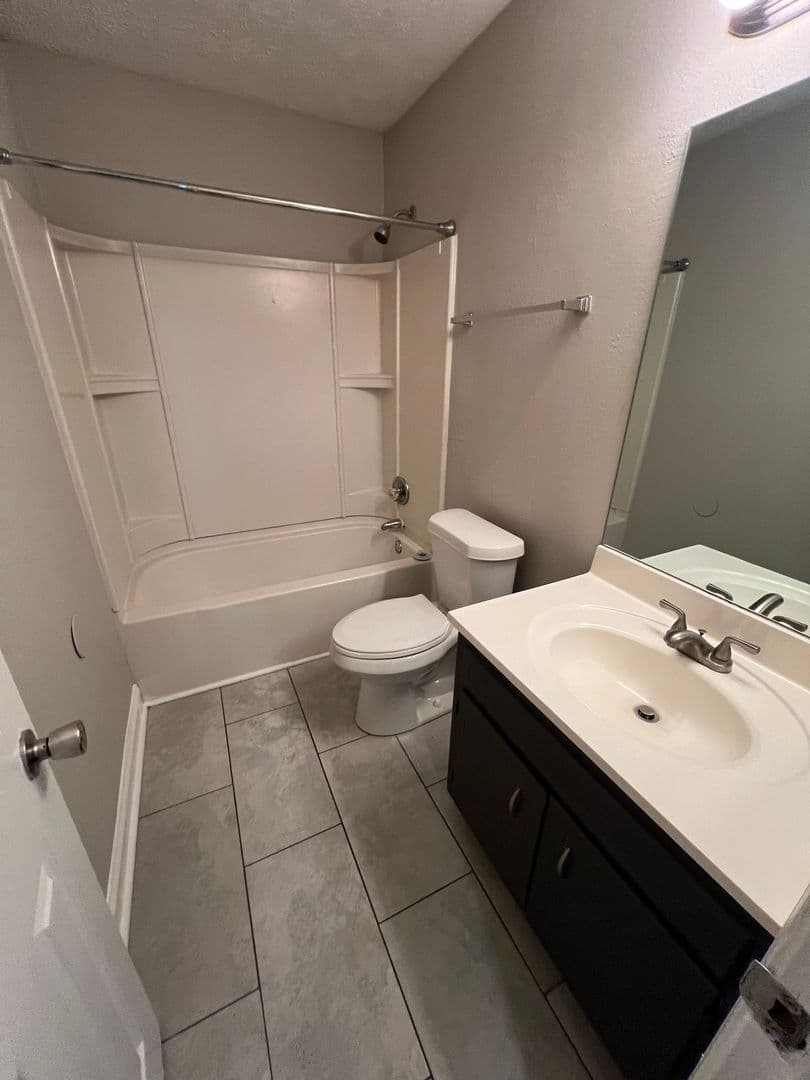 Lawrenceville Apartment: 457-459 Southern Way