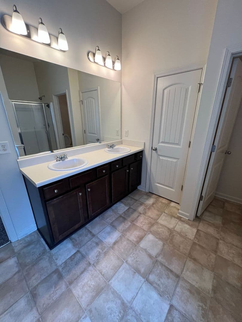 Lawrenceville House: 455 Cabot Trace