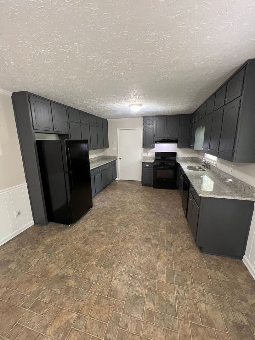 Lawrenceville House: 1250 Eli Lane