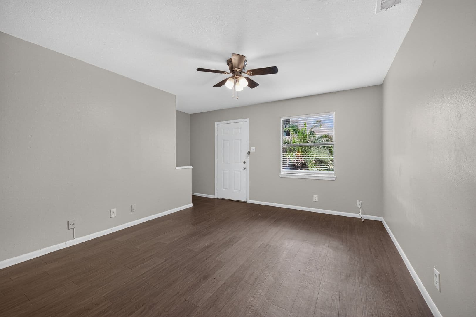 Austin Apartment: 303 W. 40th St.