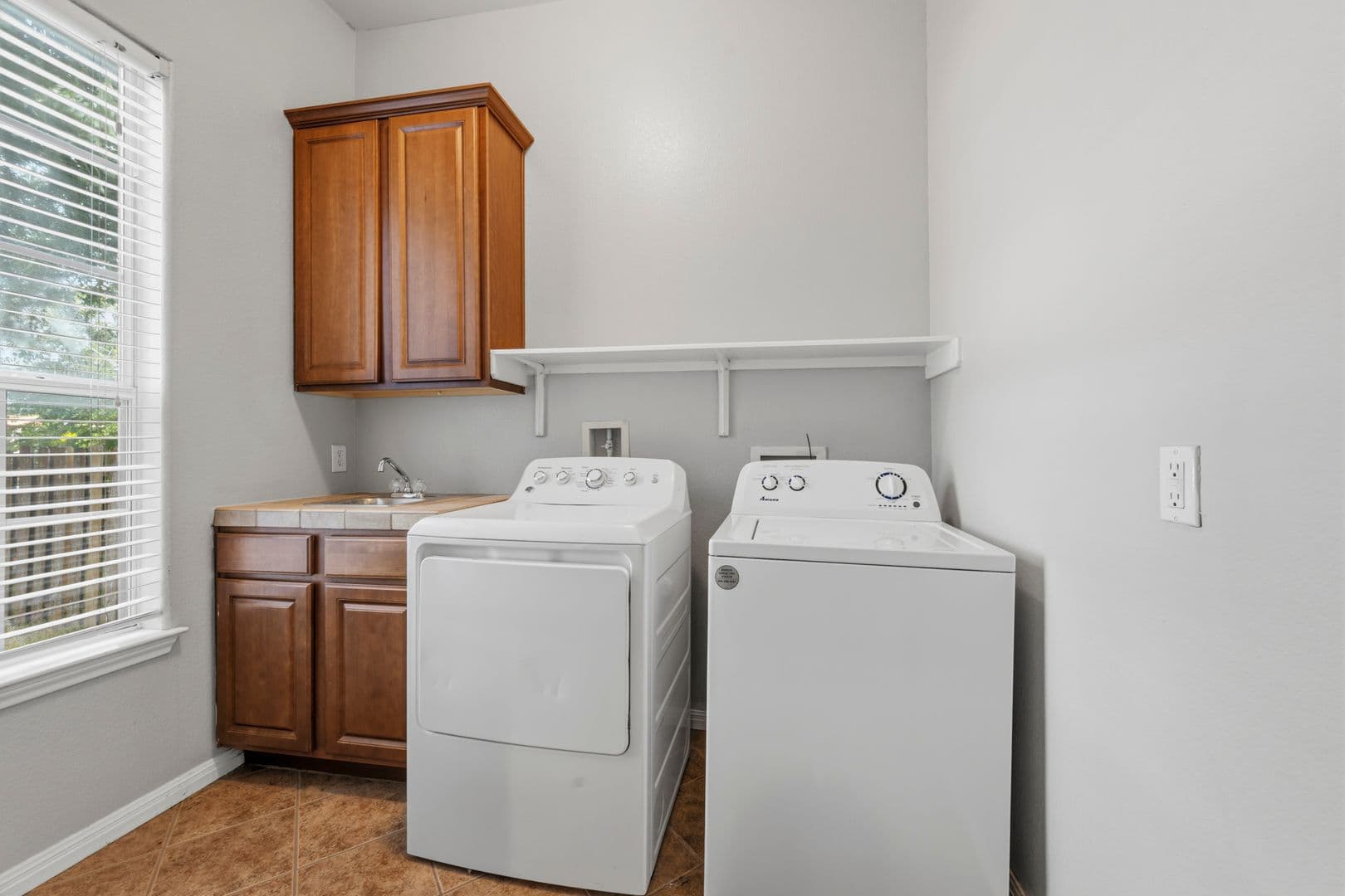 Austin Apartment: 5102 Caswell Ave