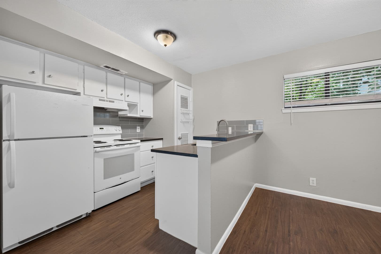 Austin Apartment: 303 W. 40th St.