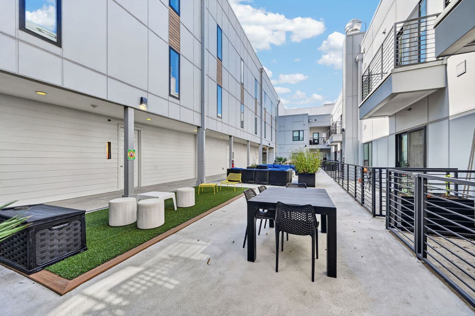 Austin Condo: 2220 Webberville Rd -210