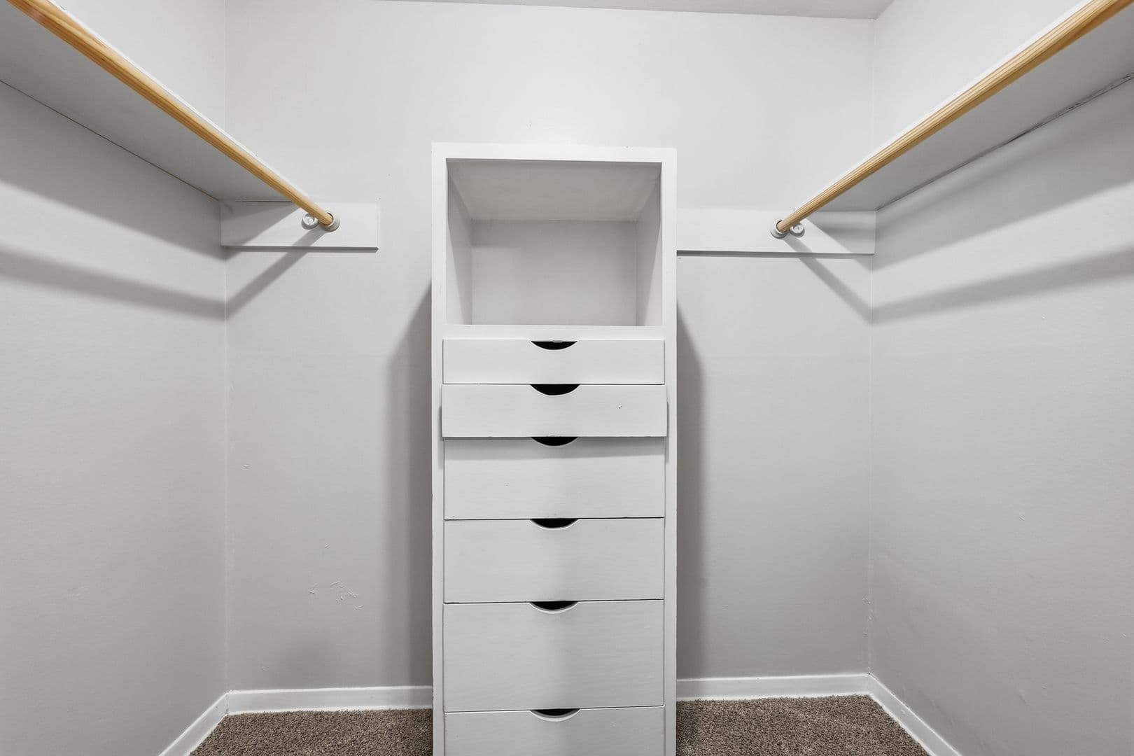Austin Apartment: 620 W. 51st