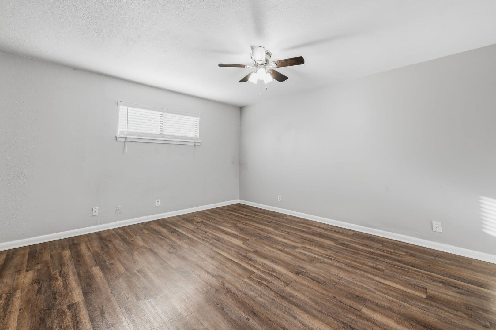 Austin Apartment: 303 W. 40th St.