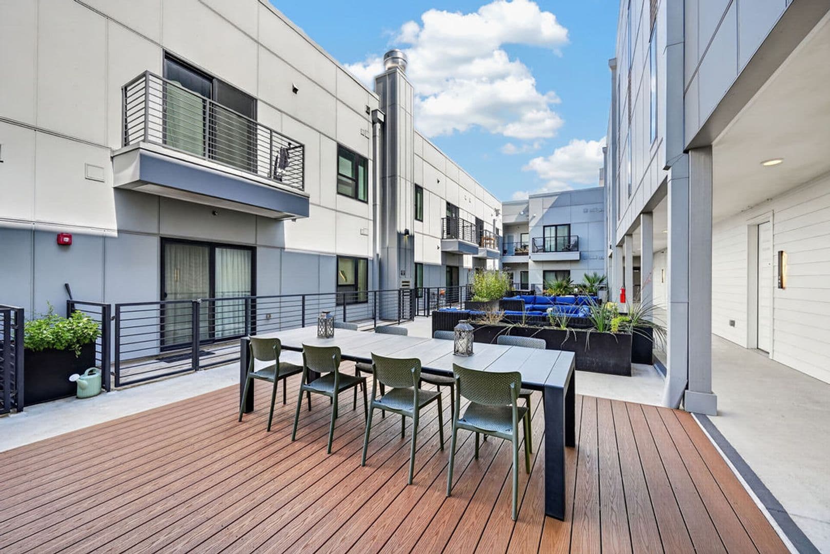 Austin Condo: 2220 Webberville Rd -210