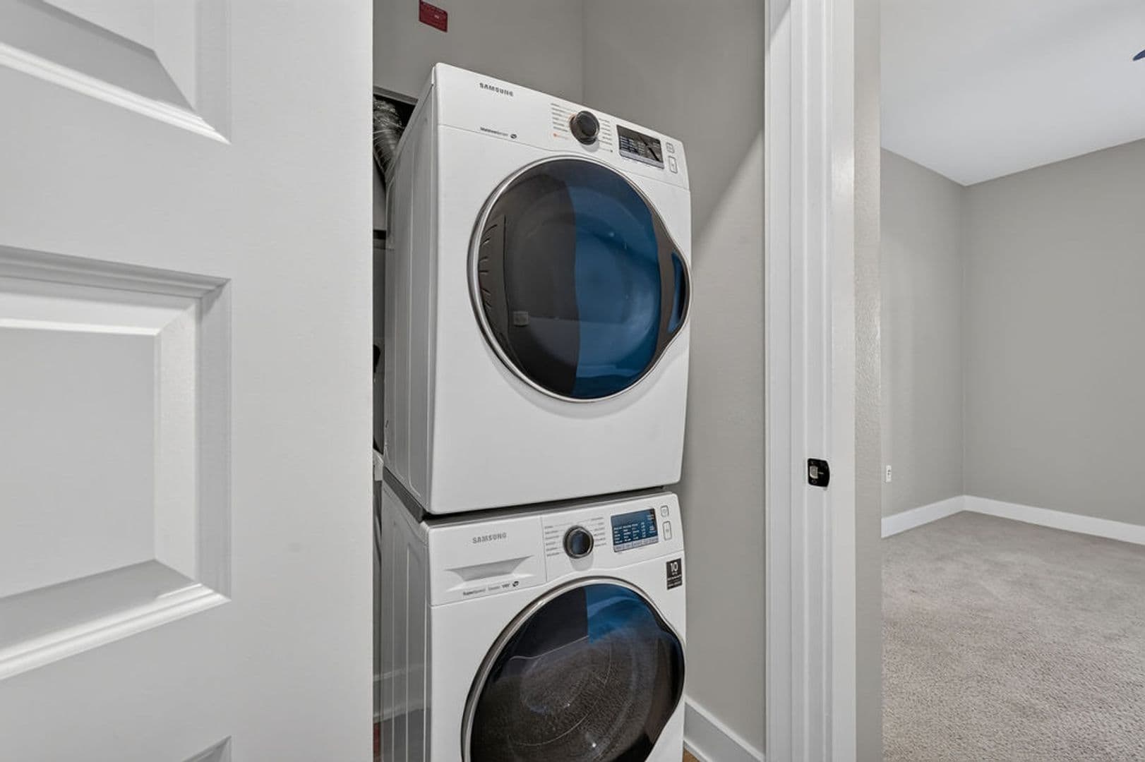 Austin Condo: 2220 Webberville Rd -210