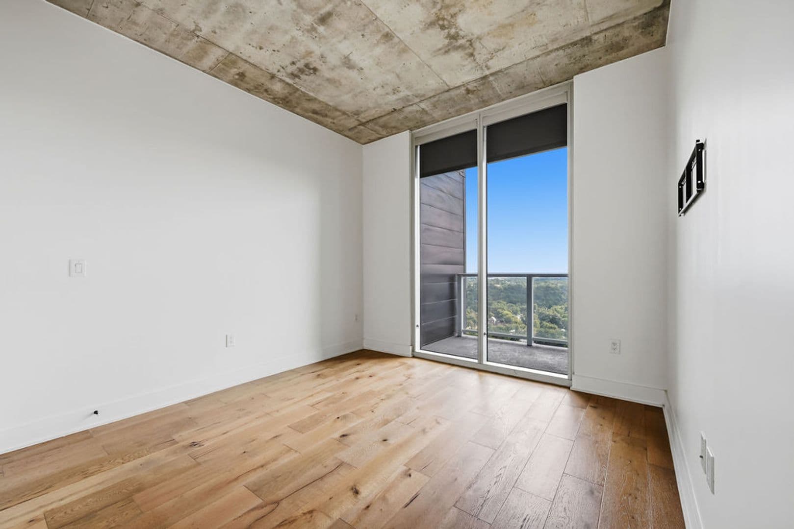 Austin Condo: 48 East Avenue #2506