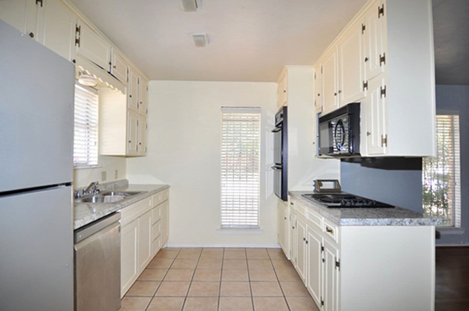 Fort Worth House: 1325 Prelude Drive