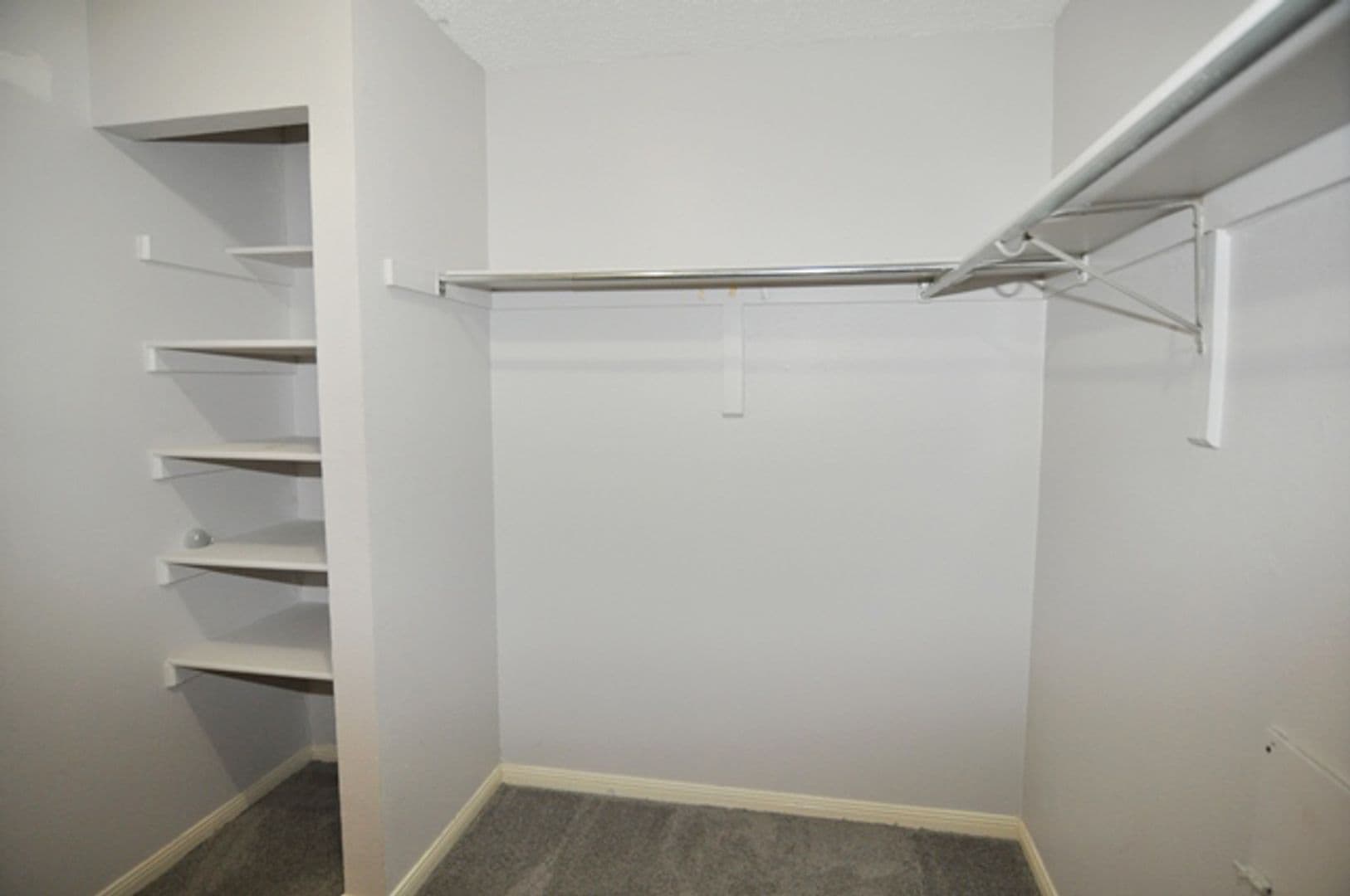 Garland Apartment: 5502 Loving Drive
