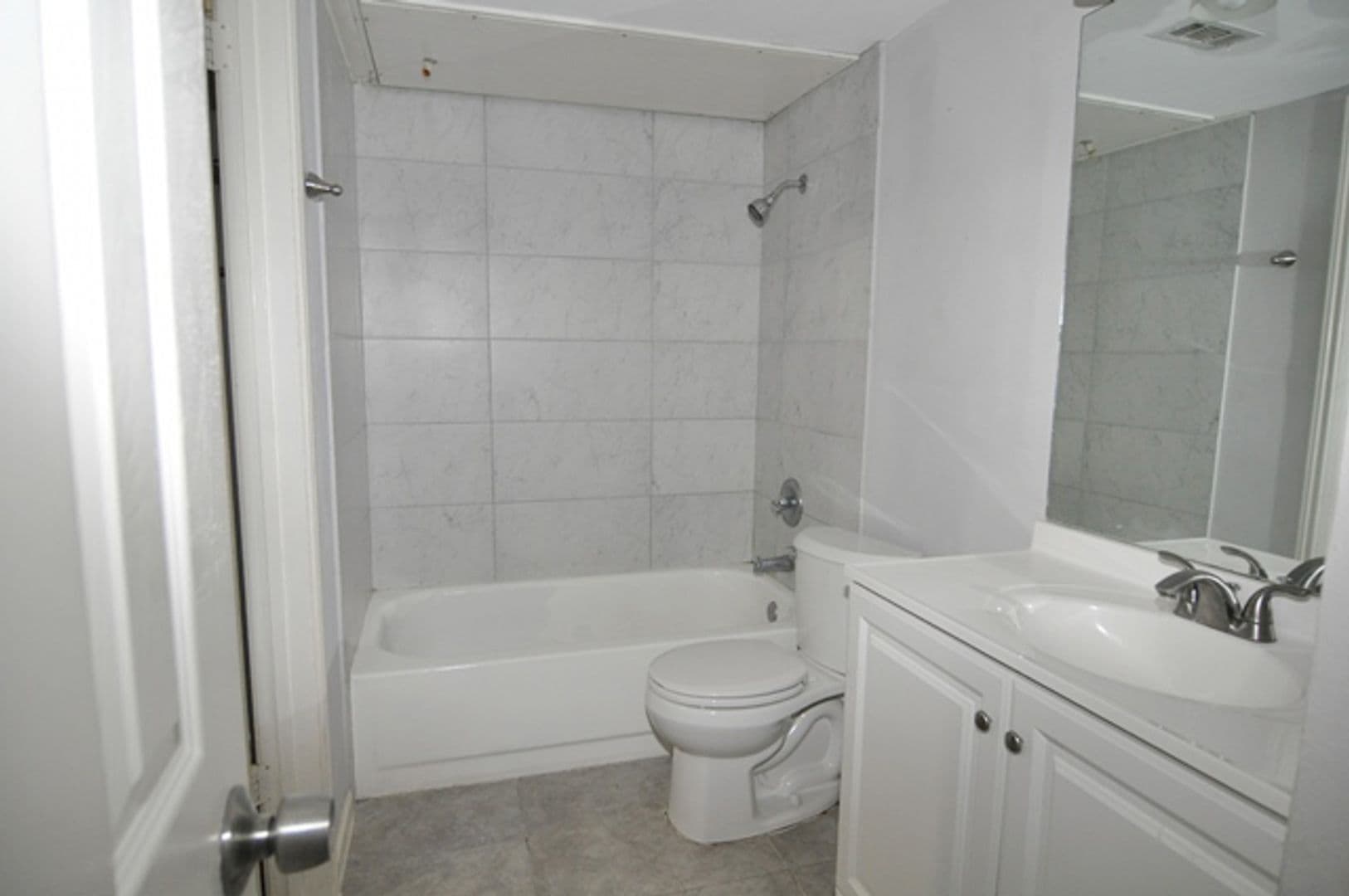Garland Apartment: 5502 Loving Drive
