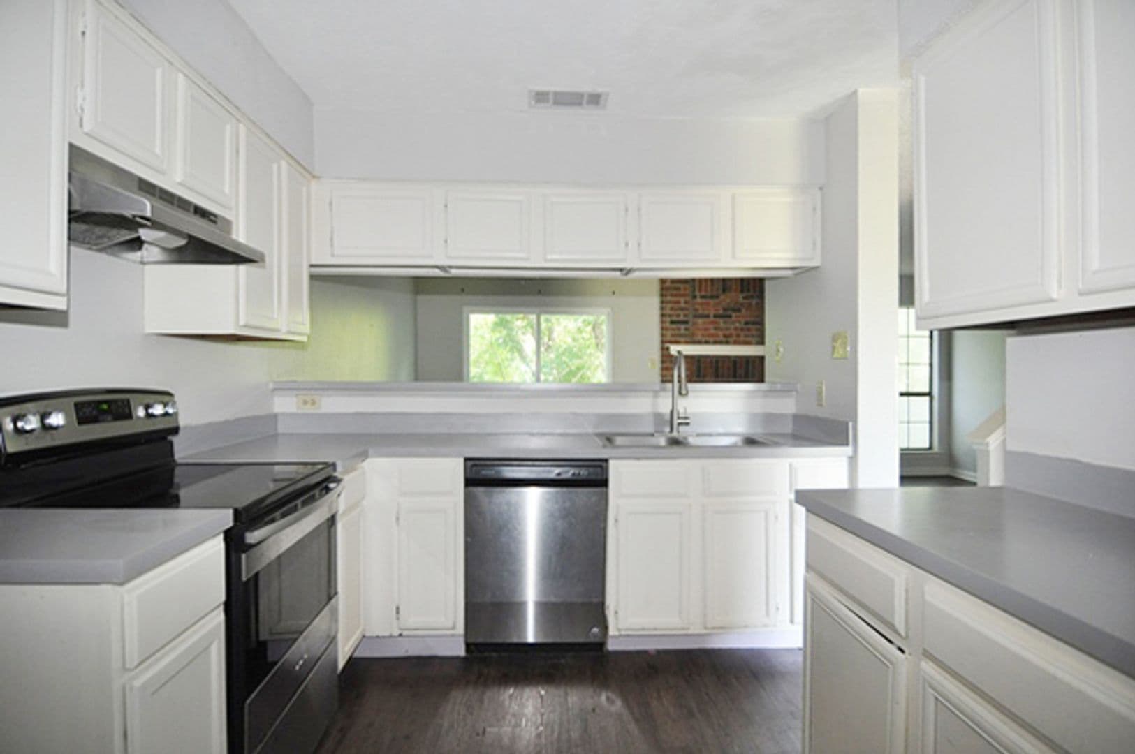 Garland Apartment: 5502 Loving Drive