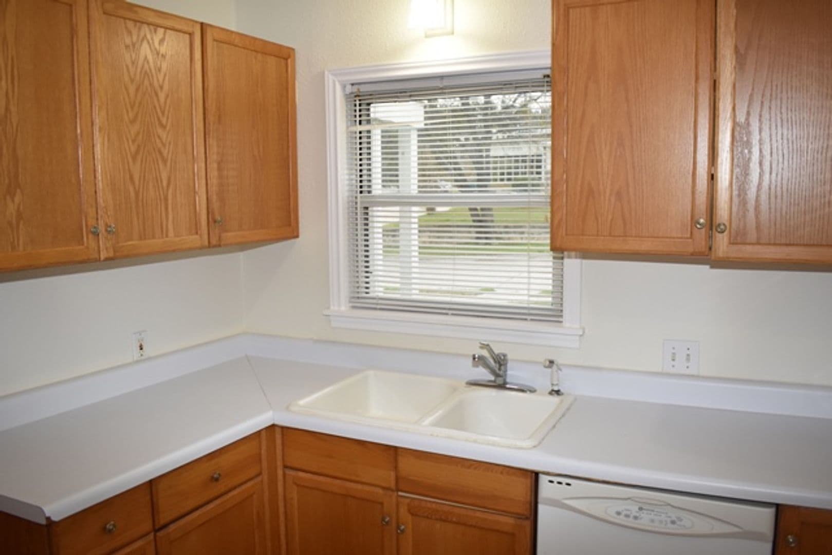 Fort Worth House: 3833 Dexter Avenue