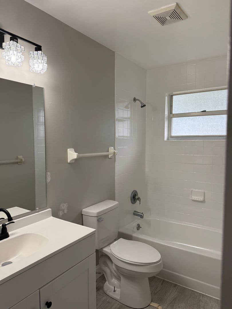 Vero Beach Apartment: 1745 6th Avenue