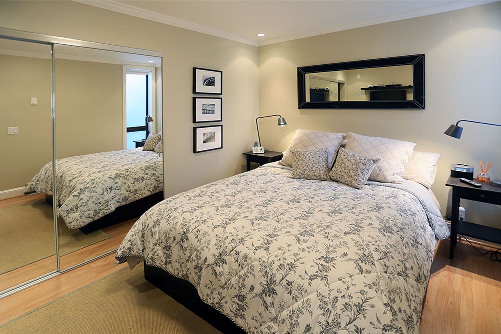 San Francisco House: 2250 North Point Street, #7
