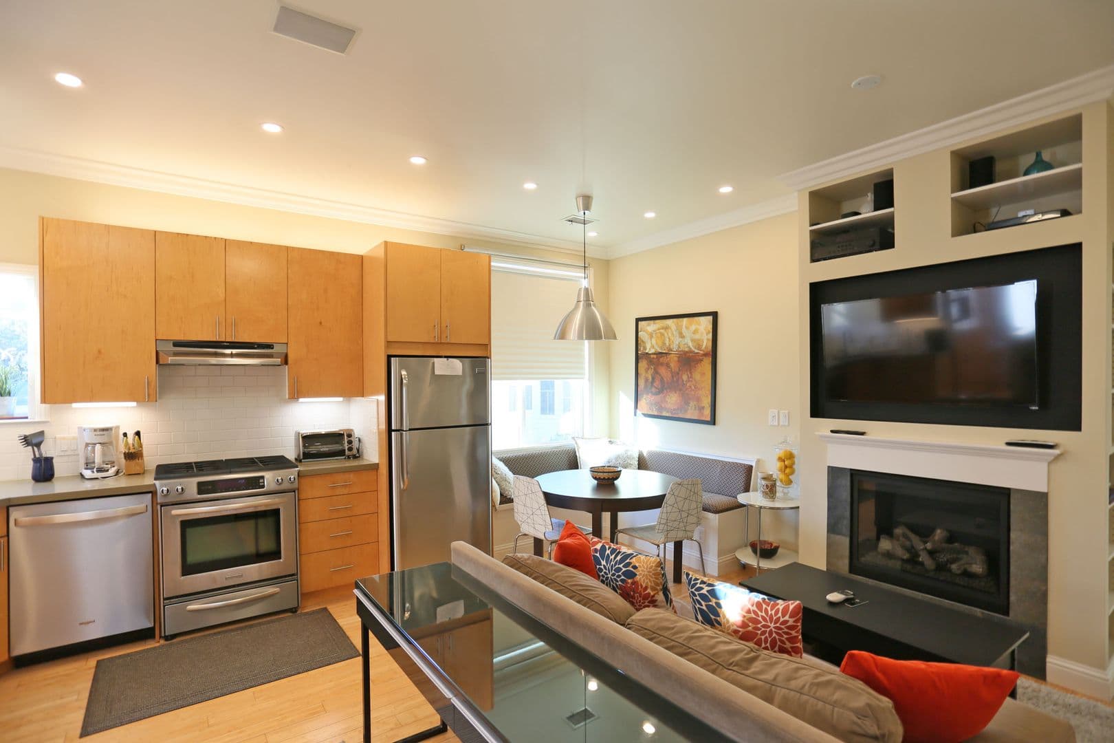 San Francisco Apartment: 732 San Jose Avenue