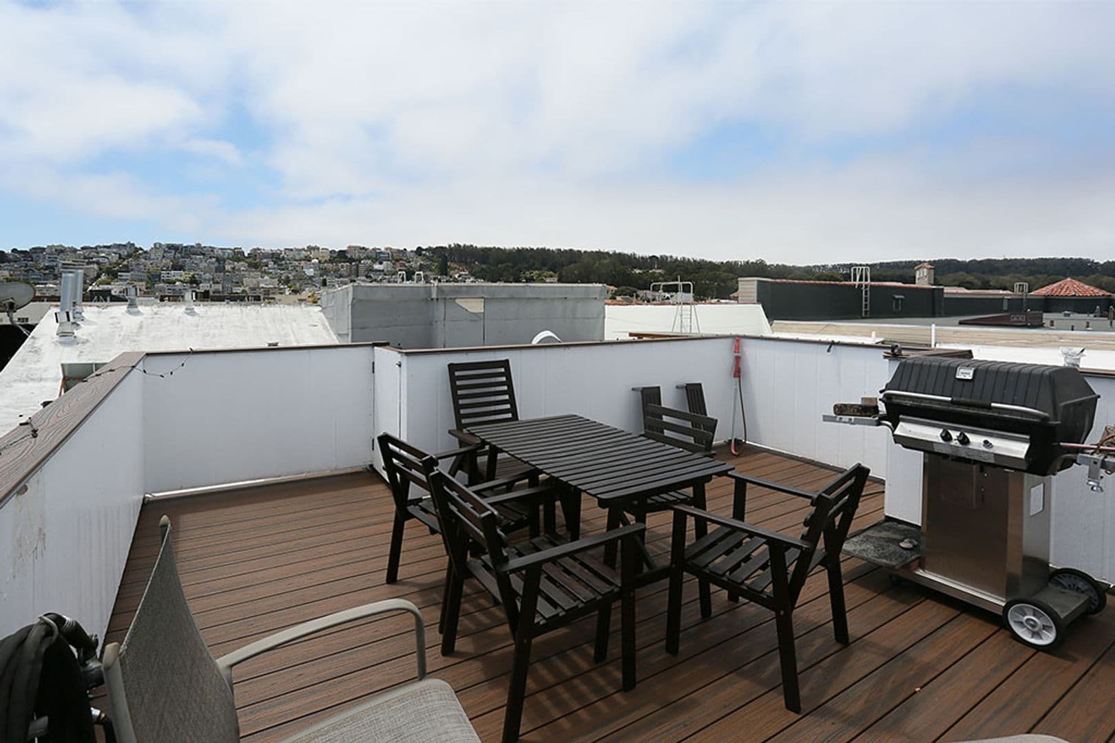 San Francisco House: 2250 North Point Street, #7