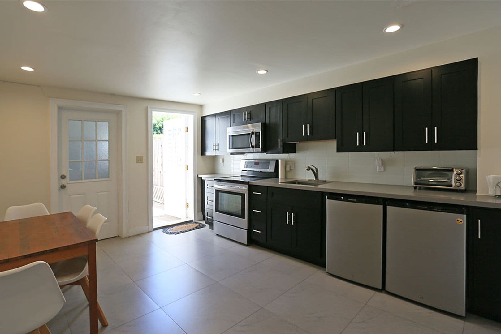 San Francisco Apartment: 1850 35th Avenue