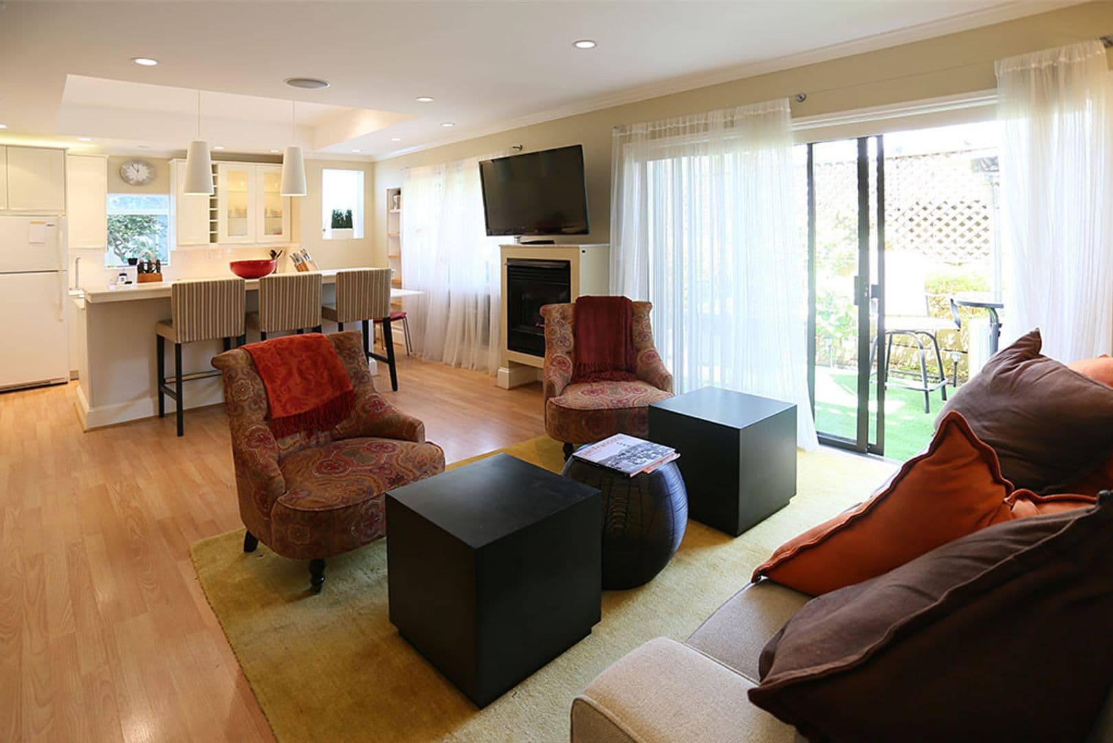 San Francisco House: 2250 North Point Street, #7
