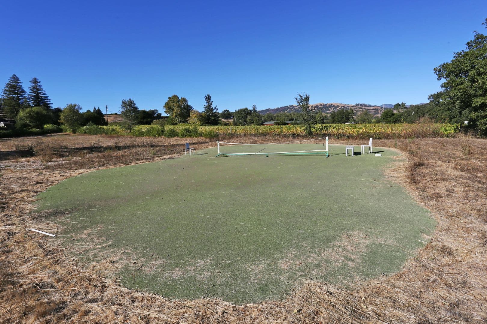 Healdsburg House: 14950 Chalk Hill Road
