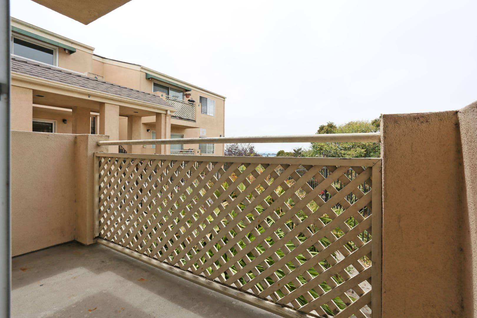 Richmond House: 5400 Highland Avenue