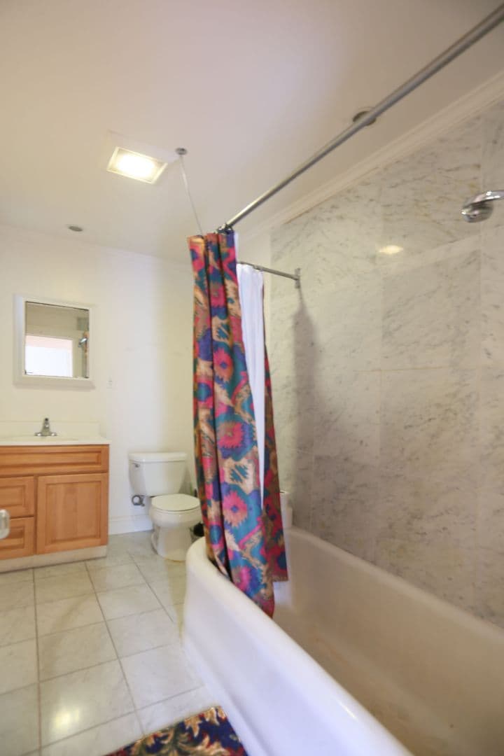 San Francisco Apartment: 312 20th Avenue
