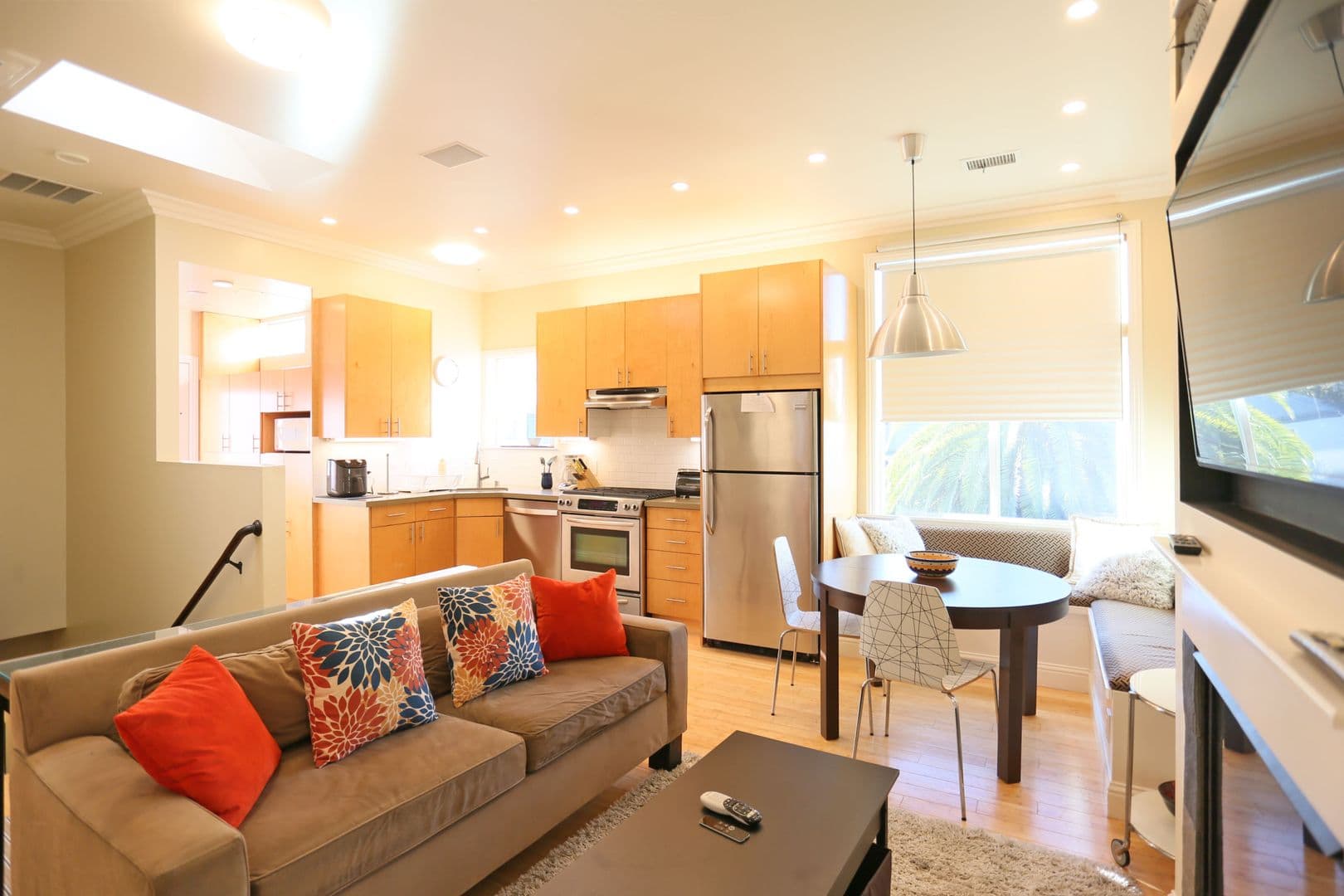 San Francisco Apartment: 732 San Jose Avenue