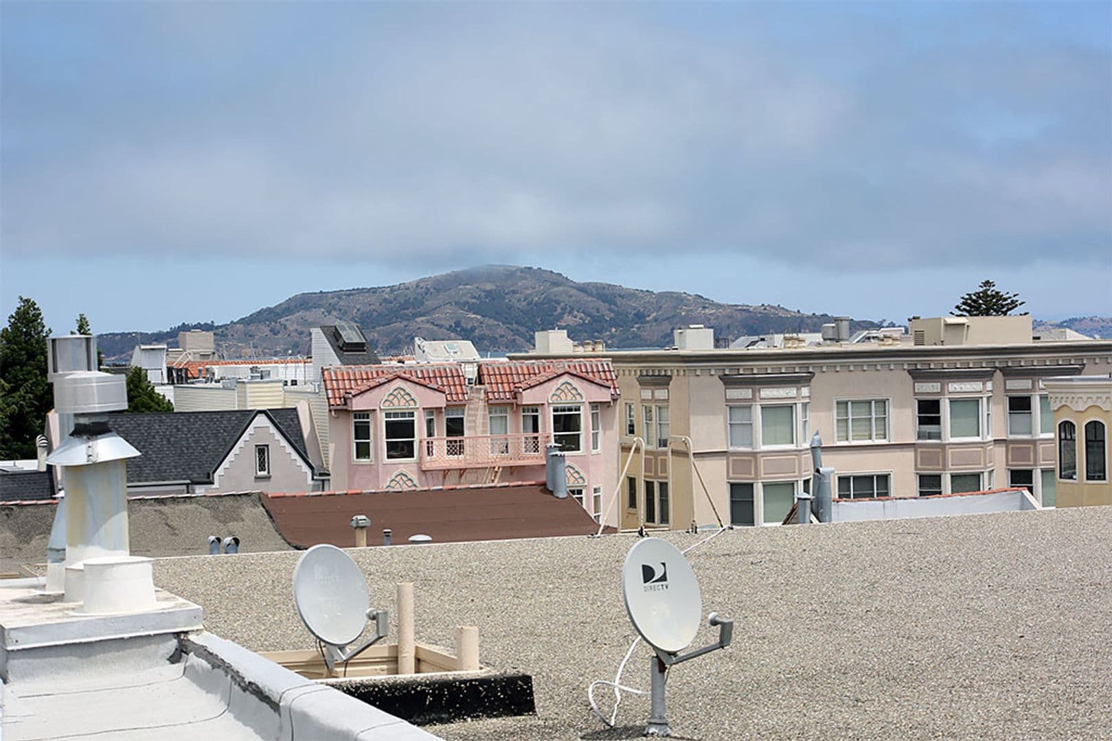 San Francisco House: 2250 North Point Street, #7