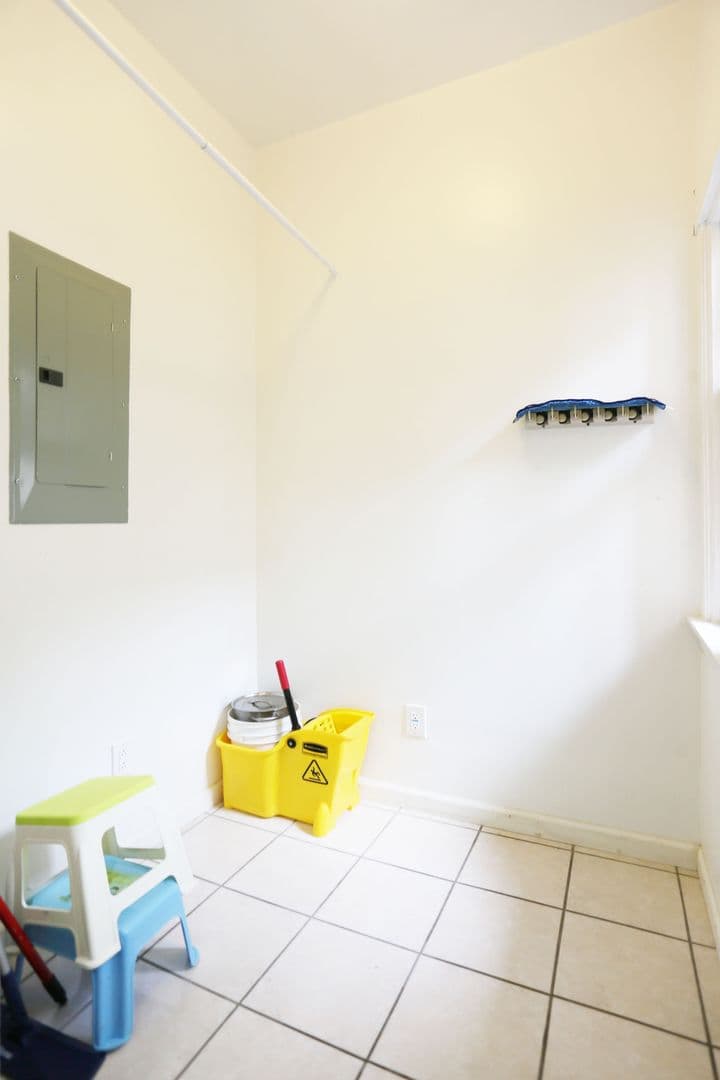 San Francisco Apartment: 312 20th Avenue