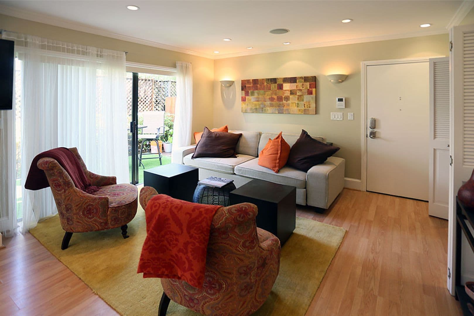 San Francisco House: 2250 North Point Street, #7