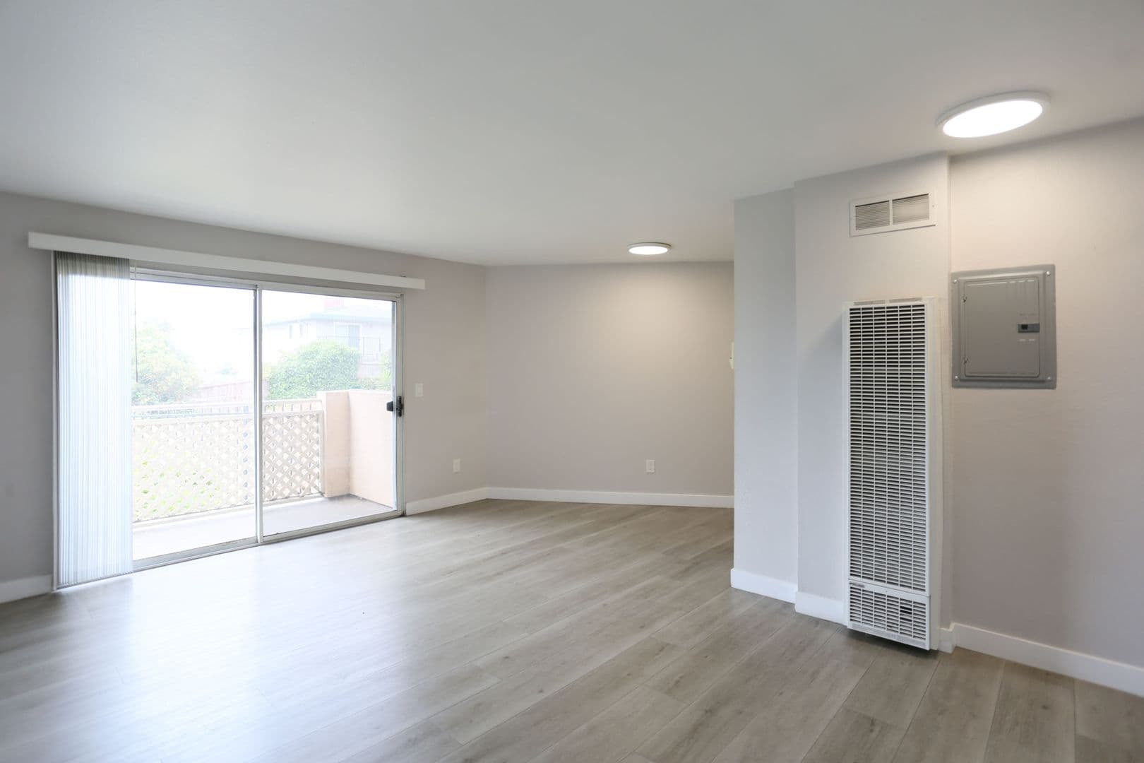 Richmond House: 5400 Highland Avenue
