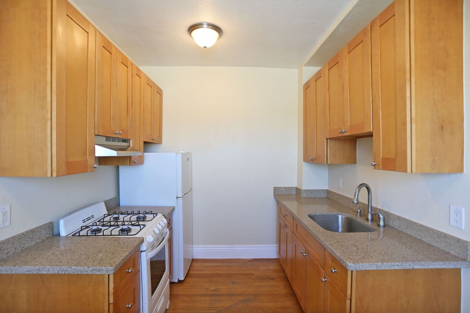 San Francisco Apartment: 494 27th Avenue